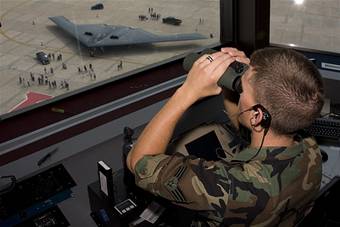 Blog Spot: Reporter highlights revolutionary airpower, revolutionary Airmen in web log