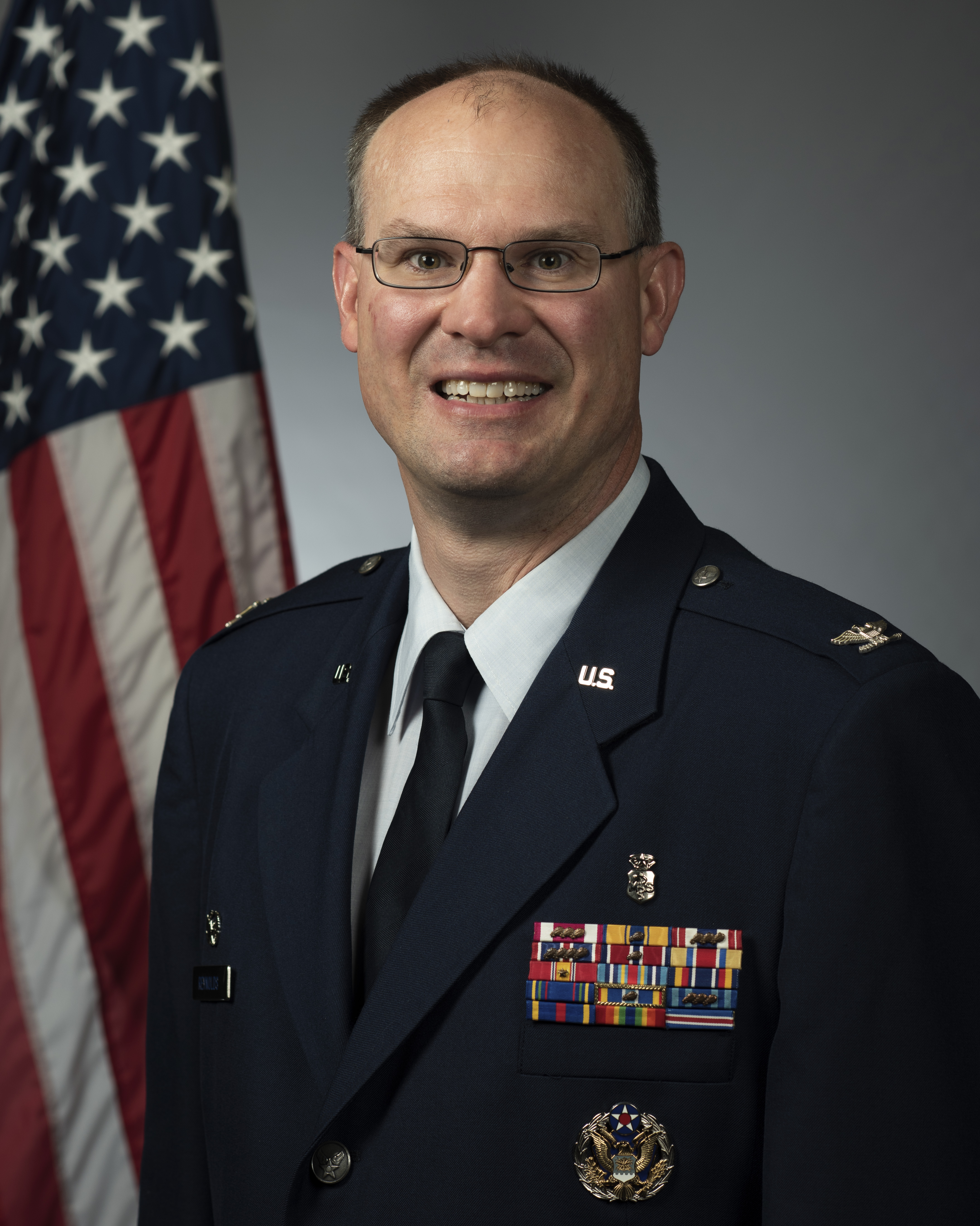Official Photo of 509th Medical Group Commander Col. Mark D. Reynolds